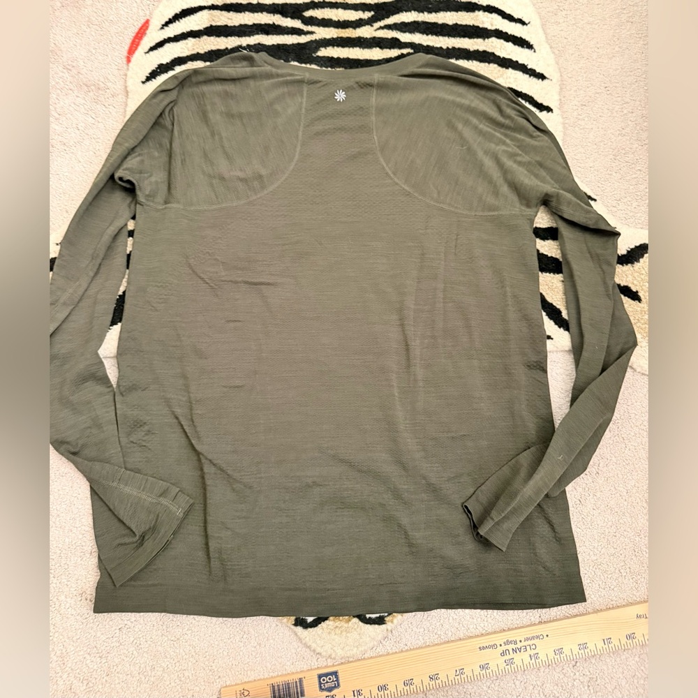 Athleta Seamless Women's Top Size Large NWOT